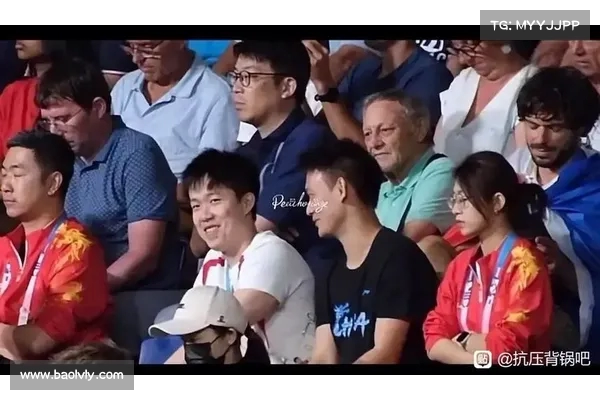 刘丁硕回应巴黎奥运偷笑事件称笑的是张本智和而非樊振东 刘丁硕回应巴黎奥运偷笑事件称笑的是张本智和而非樊振东